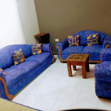 فندق Casa Ixchel - 450M To Downtown, Wifi, Hot Water, Ac فالادوليد المظهر الخارجي الصورة